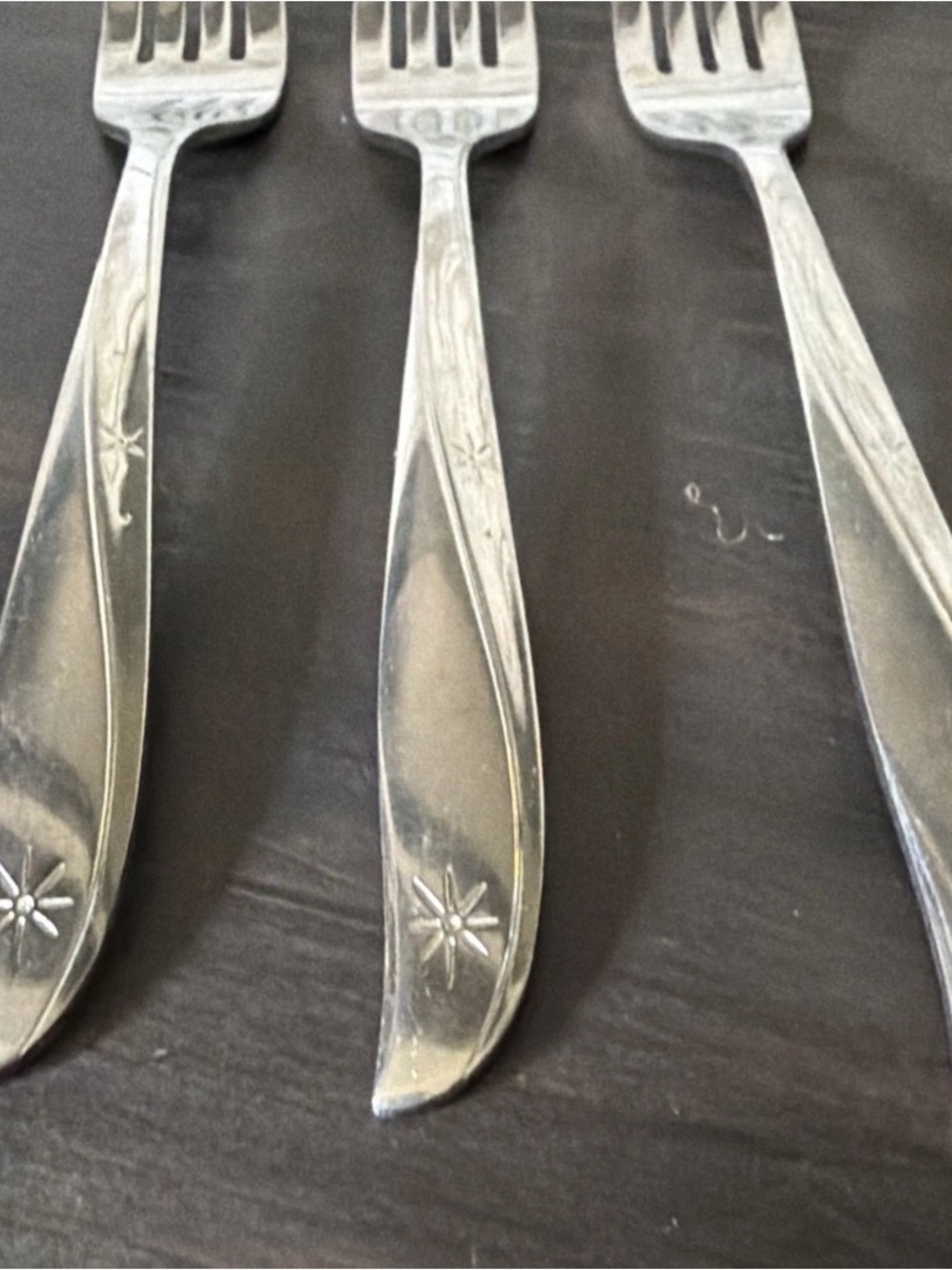 Oneida Stainless Steel Forks with Star Motif - Silver